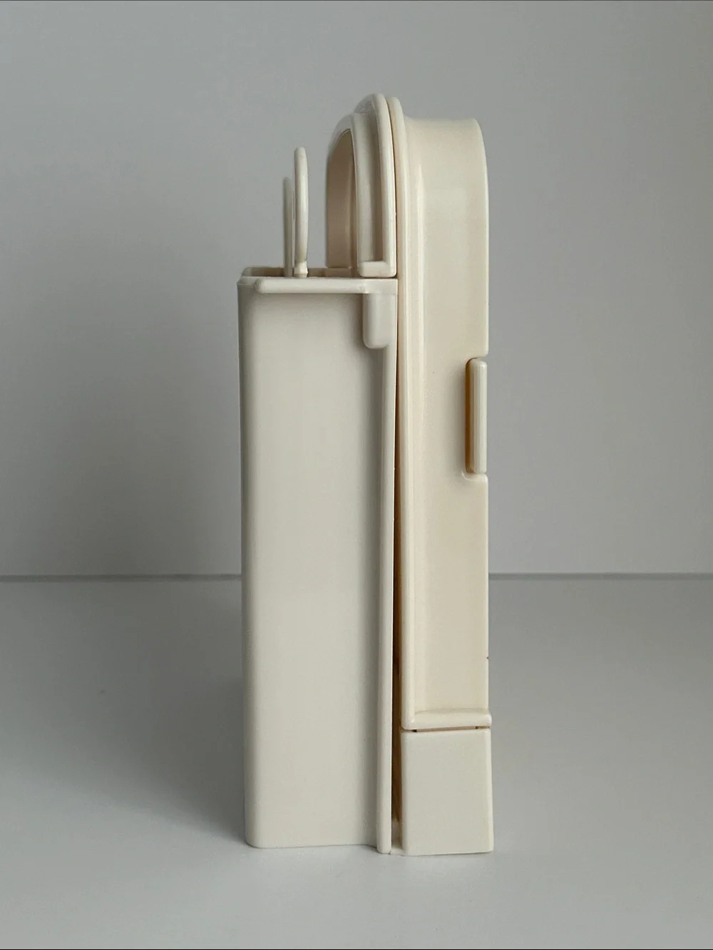 Cream Adjustable Plastic Bread Slicer Four width  - Home Organizer